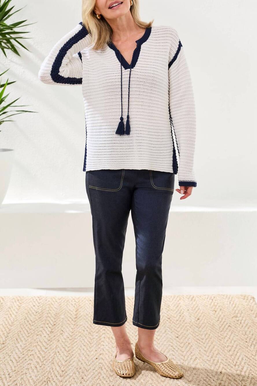 NEW TRIBAL long-sleeve notch collar sweater in white